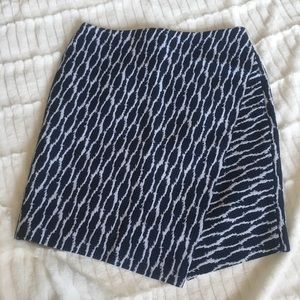 Loft skirt